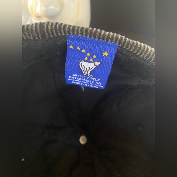 Vintage 90s Y2K Alaska Embroidered Corduroy Suede Adjustable Unisex Casual - Picture 6 of 6